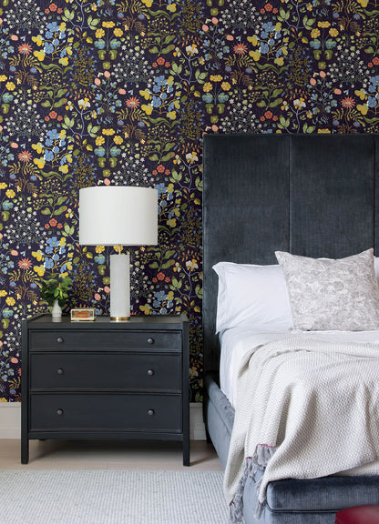 Botanica Groh Floral Wallpaper