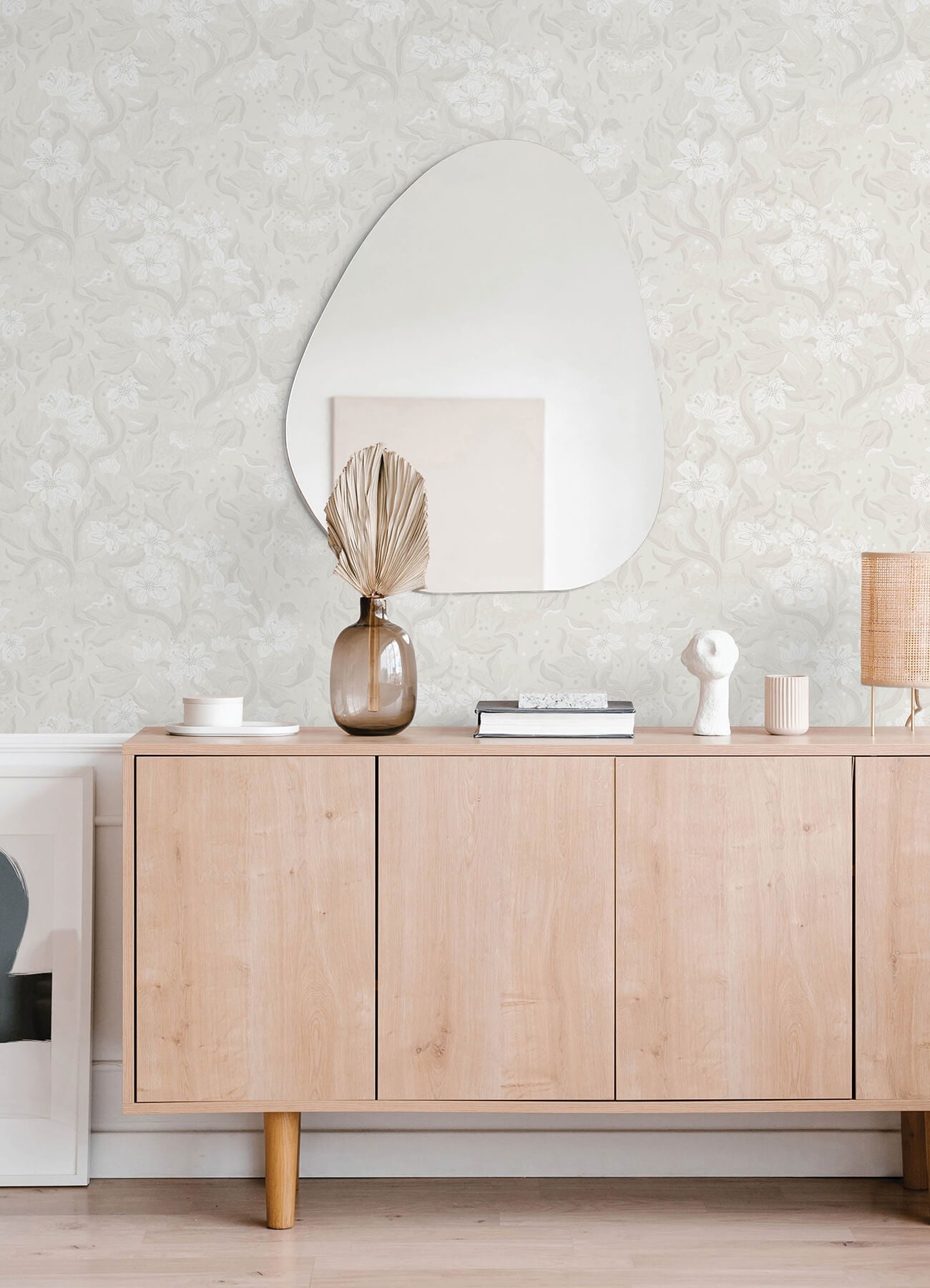 Botanica Lisa Floral Damask Wallpaper