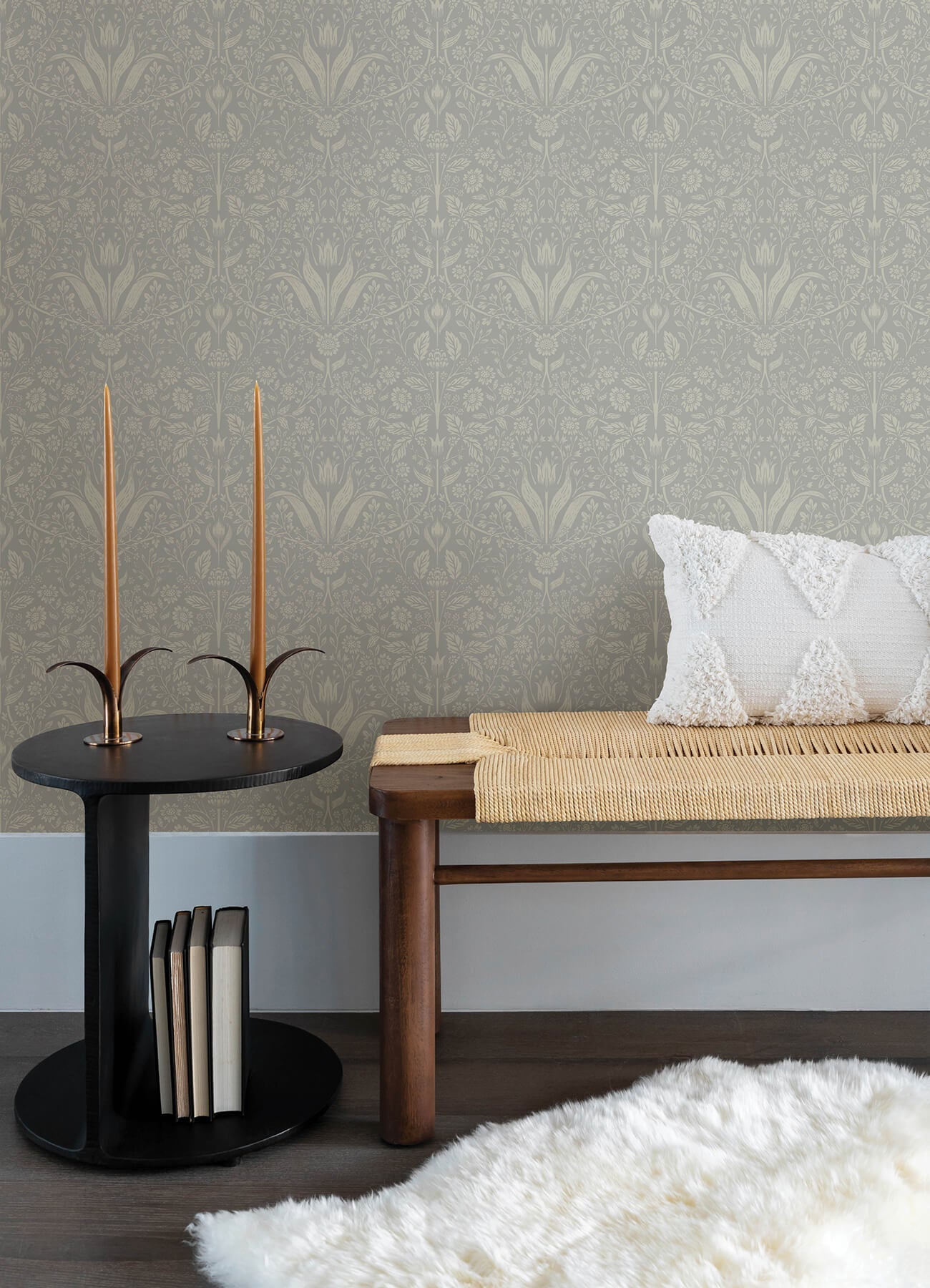 Botanica Mara Tulip Ogee Wallpaper