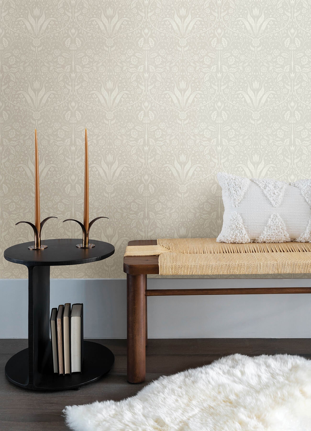 Botanica Mara Tulip Ogee Wallpaper