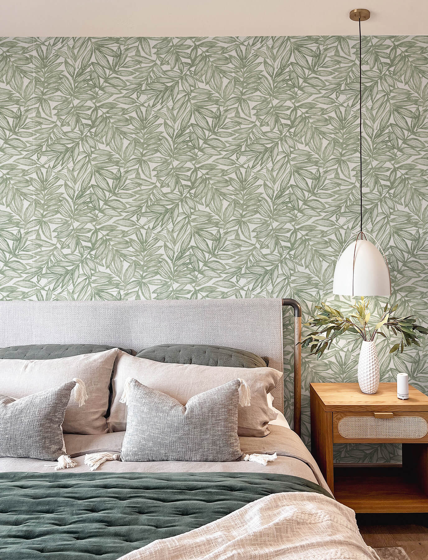 Harmony Rhythmic Leaf Wallpaper