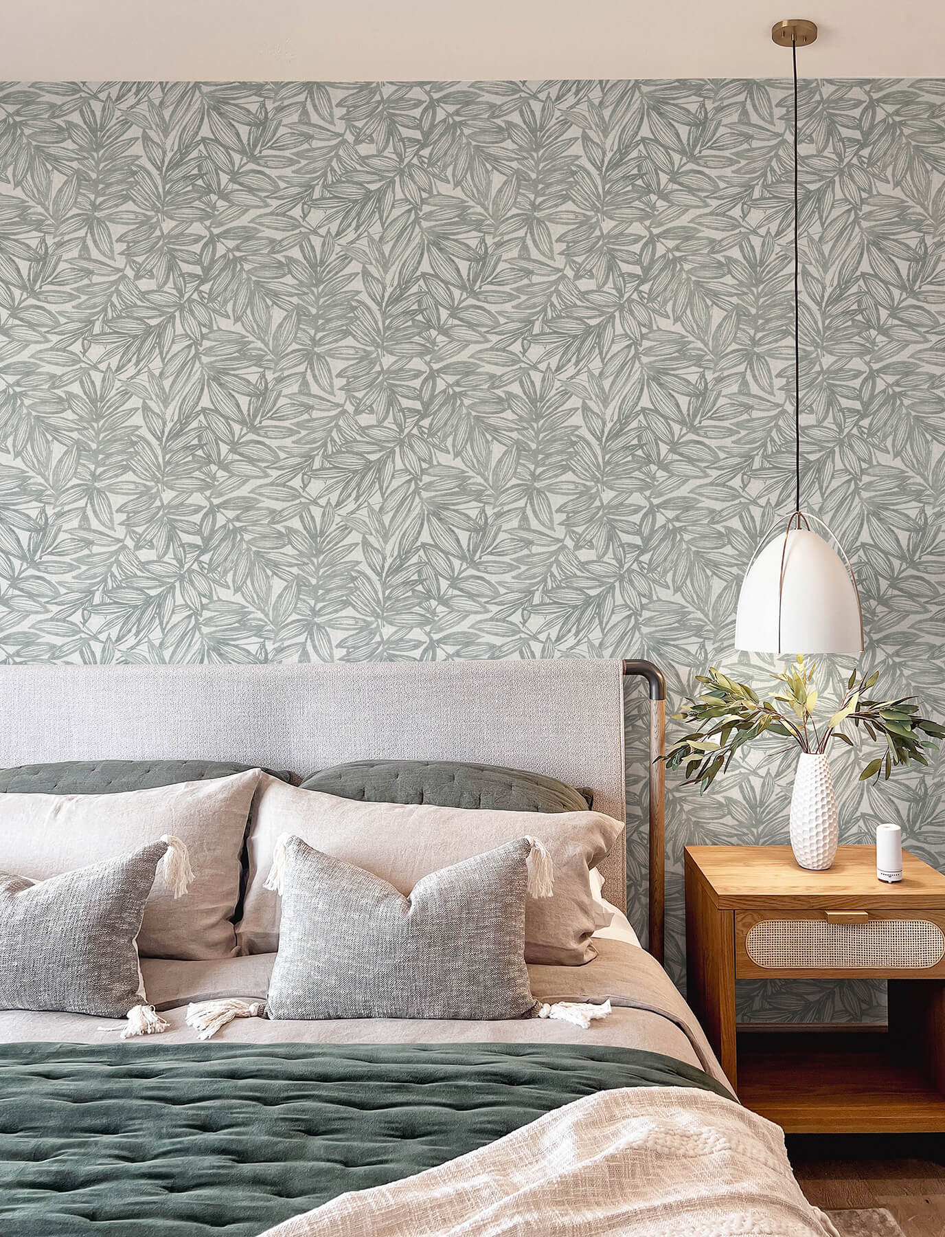 Harmony Rhythmic Leaf Wallpaper