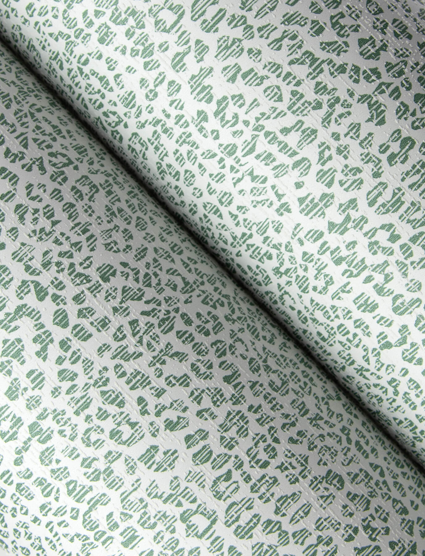 Harmony Soul Animal Print Wallpaper