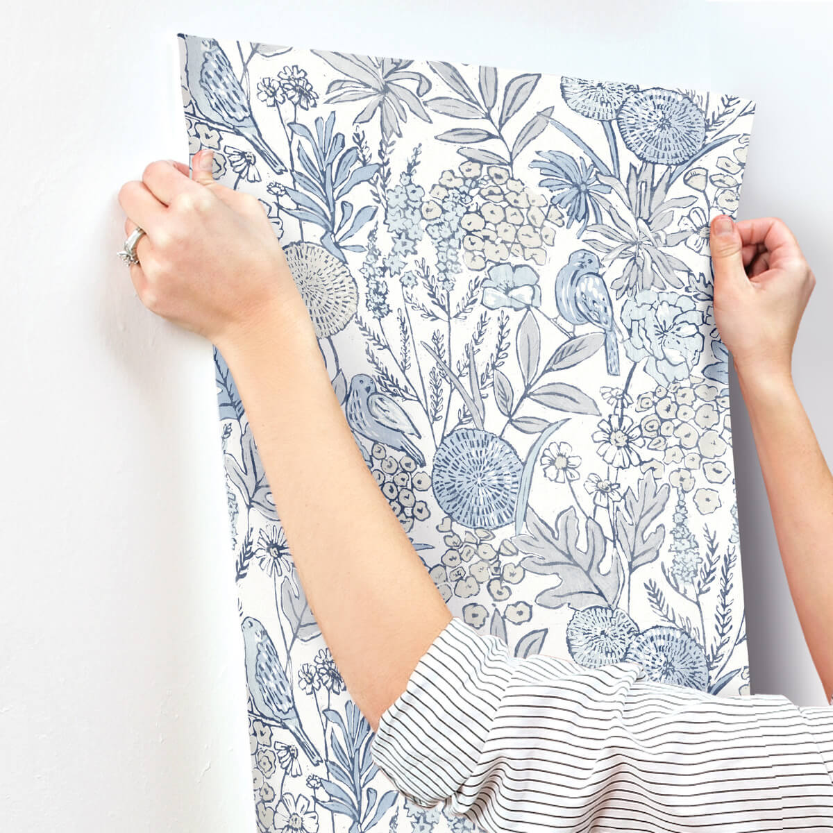 Printworks Goldfinch Birds & Blooms Wallpaper