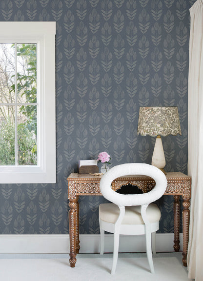 Printworks Garland Tulip Wallpaper