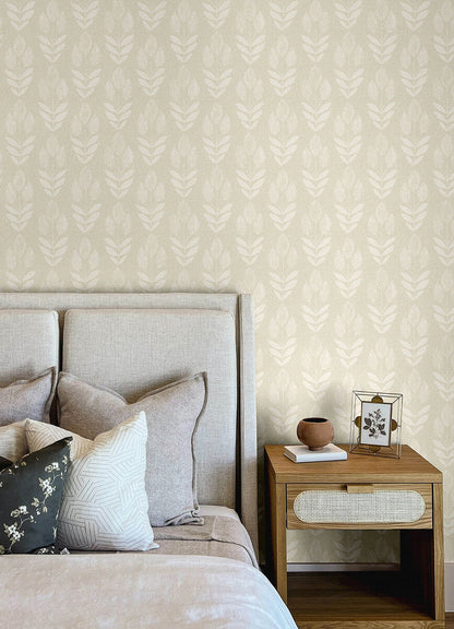 Printworks Garland Tulip Wallpaper