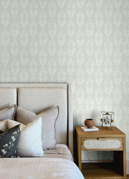 Printworks Garland Tulip Wallpaper