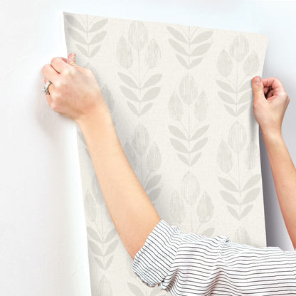 Printworks Garland Tulip Wallpaper
