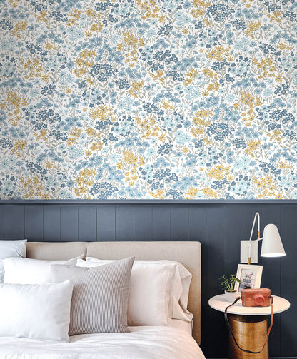 Westbury Forest Ditsy Daisies Wallpaper