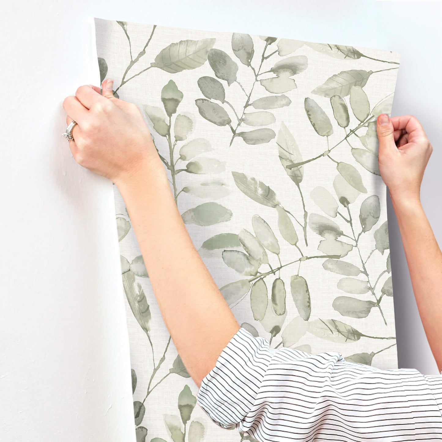 Oak & Moss Pinnate Wallpaper