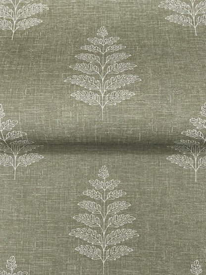 Oak & Moss Frond Wallpaper