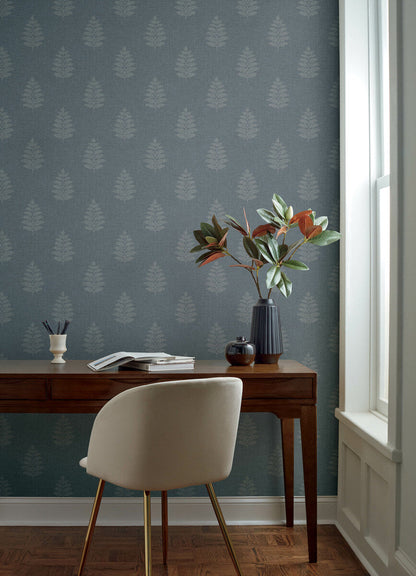 Oak & Moss Frond Wallpaper