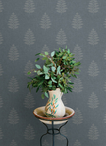 Oak & Moss Frond Wallpaper