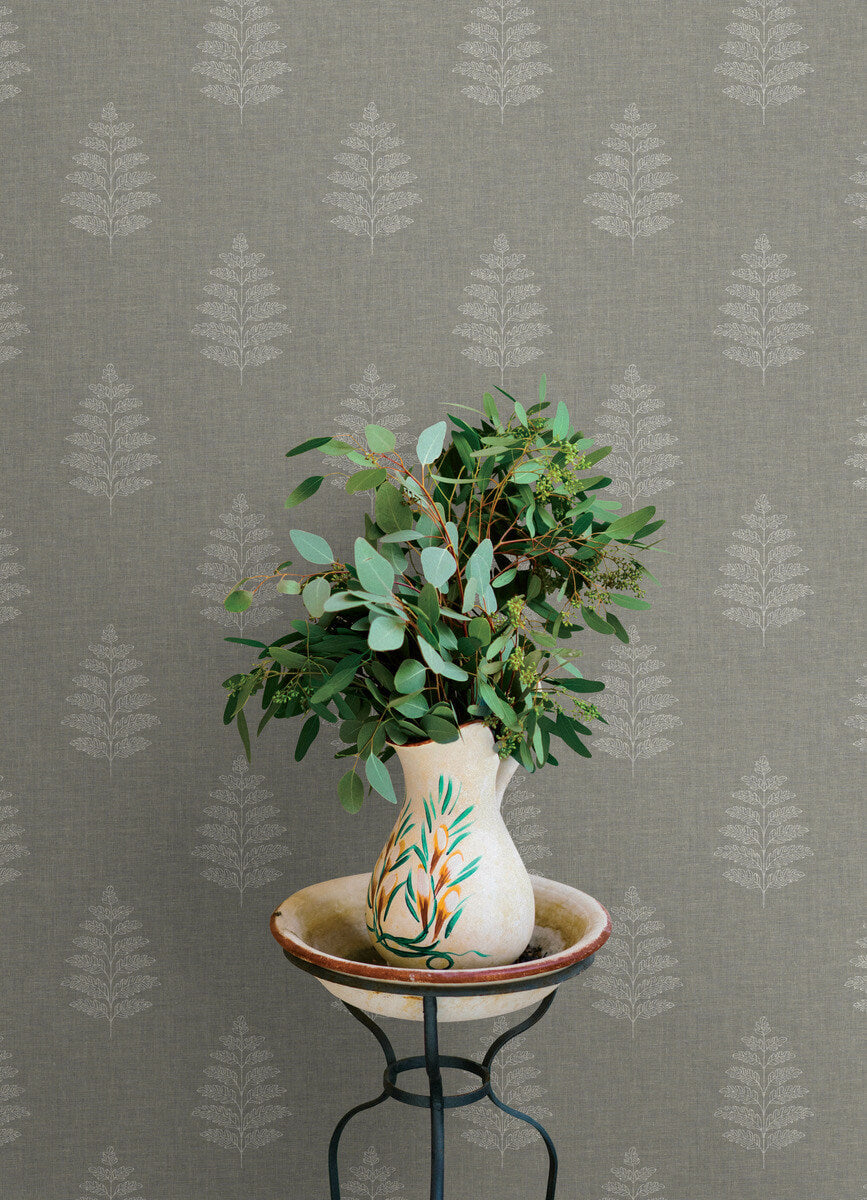 Oak & Moss Frond Wallpaper