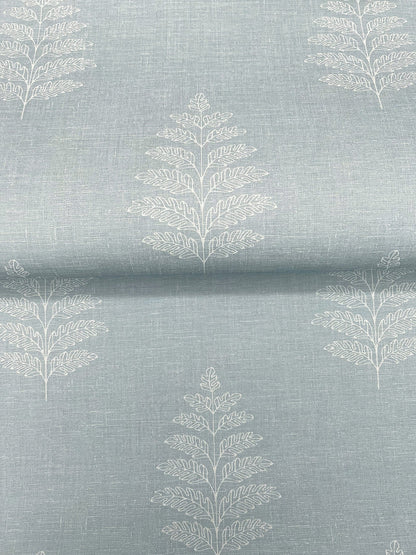Oak & Moss Frond Wallpaper