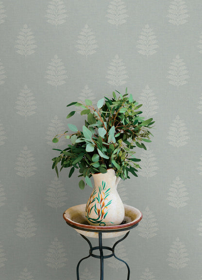 Oak & Moss Frond Wallpaper