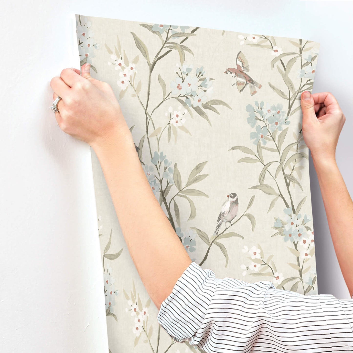 Oak & Moss Tea Olive Wallpaper
