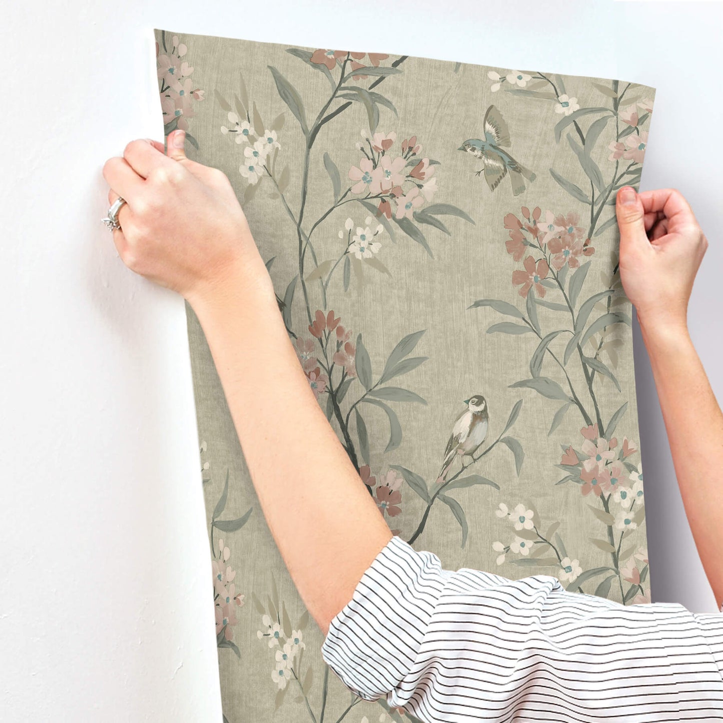 Oak & Moss Tea Olive Wallpaper