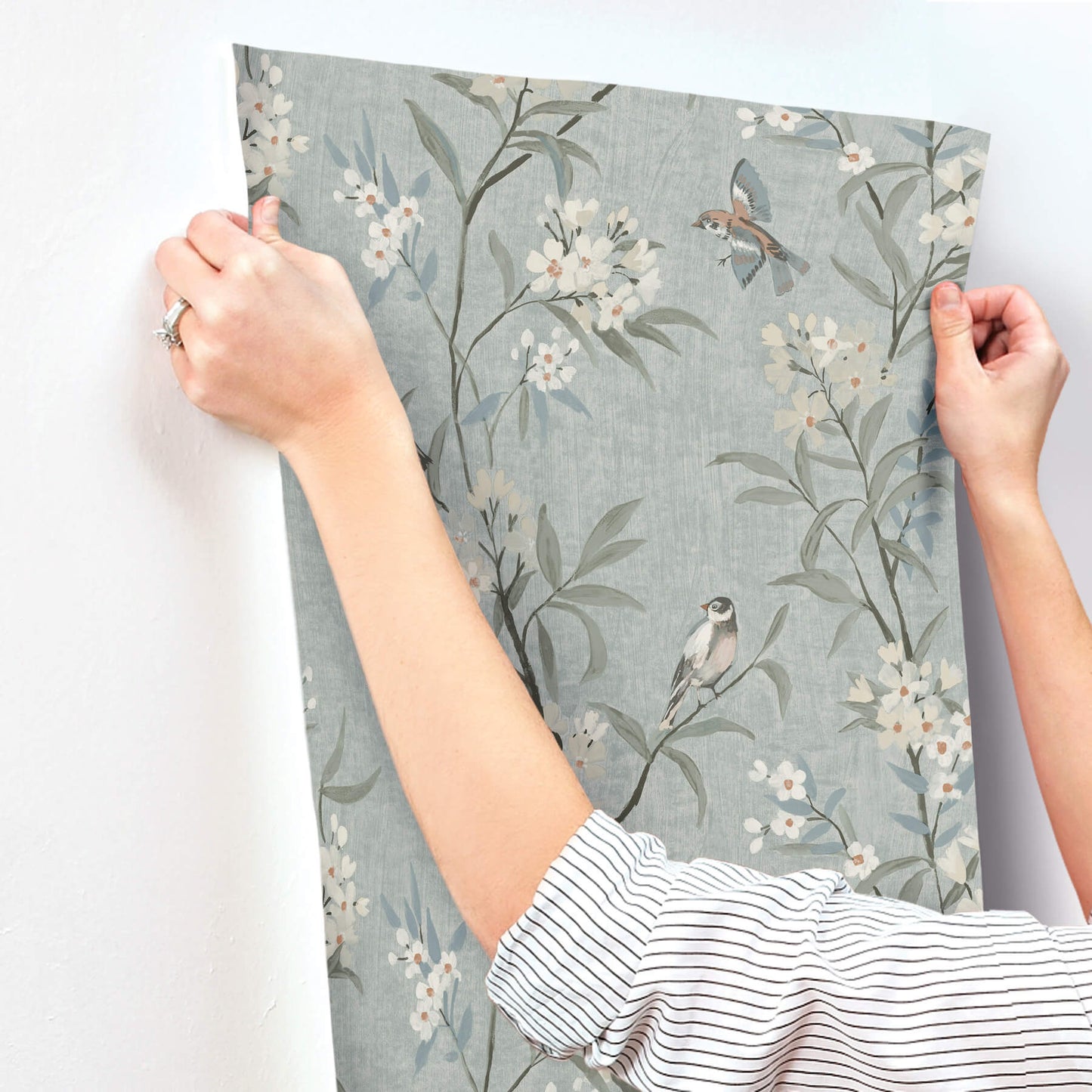Oak & Moss Tea Olive Wallpaper