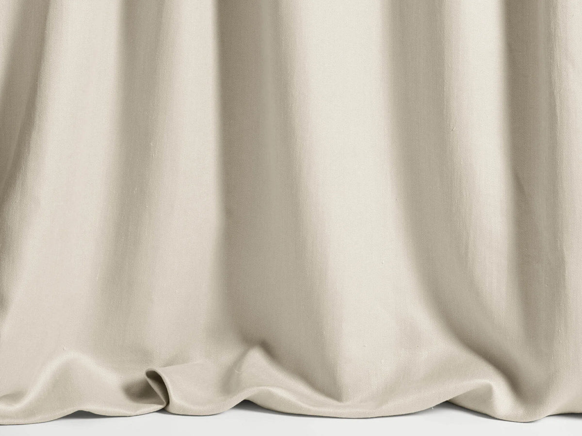 47 Fabric by Pierre Frey in Crème (F3202002)