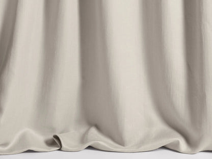 47 Fabric by Pierre Frey in Plume (F3202004)