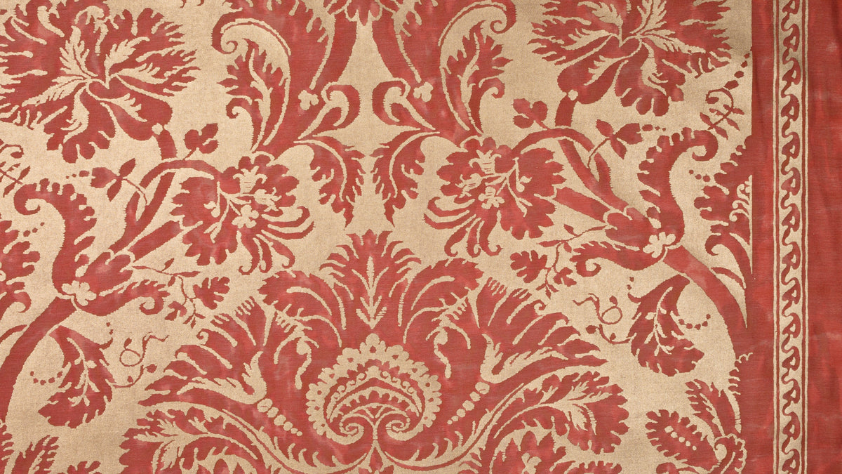 Demedici Red & silvery gold