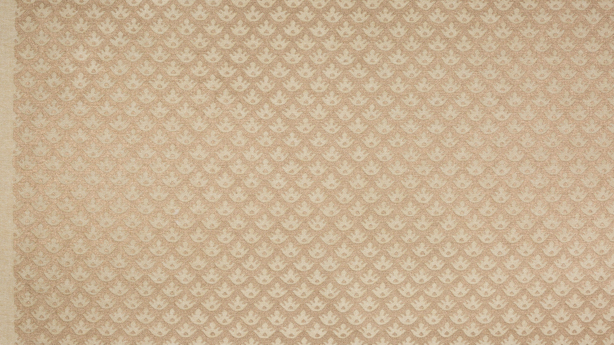 Canestrelli Ivory & silvery gold texture