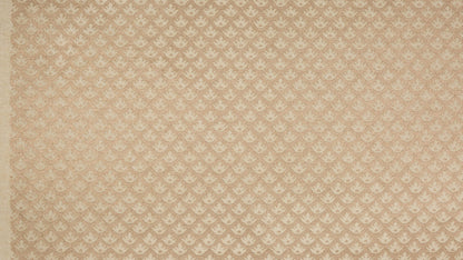 Canestrelli Ivory & silvery gold texture