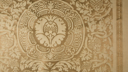 Orsini Champagne & silvery gold