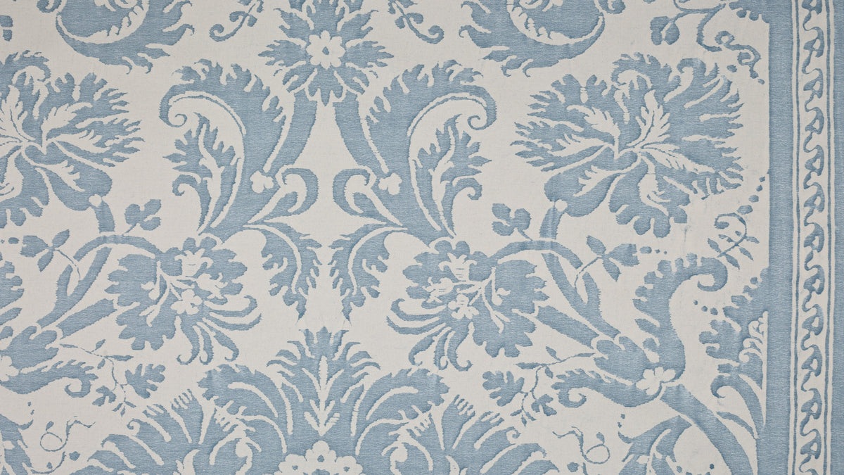Demedici Azure blue & antique white