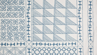 Ashanti Delft blue & white