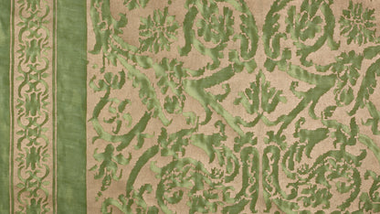 Farnese Majolica green & silvery gold