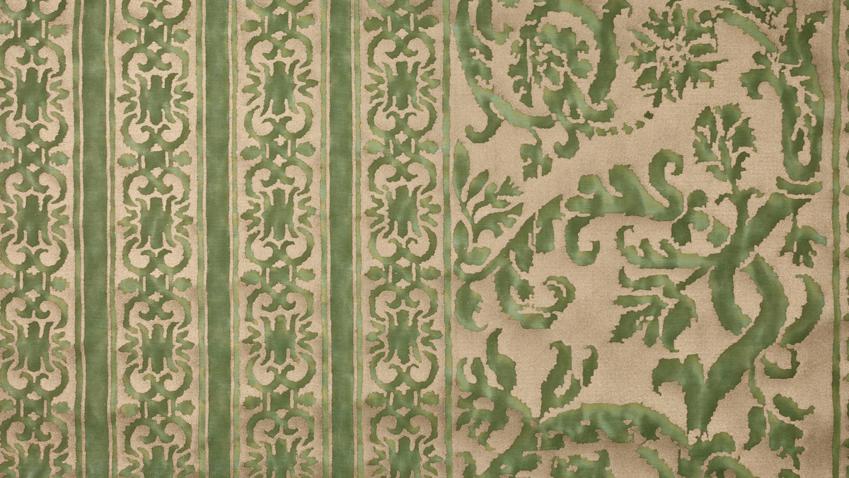 Farnese Frieze Majolica green & silvery gold