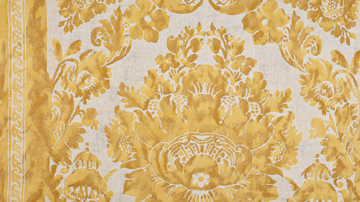 Vivaldi Yellow & white texture