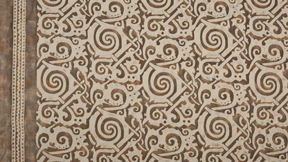 Maori Tang brown, tan, black & pale beige