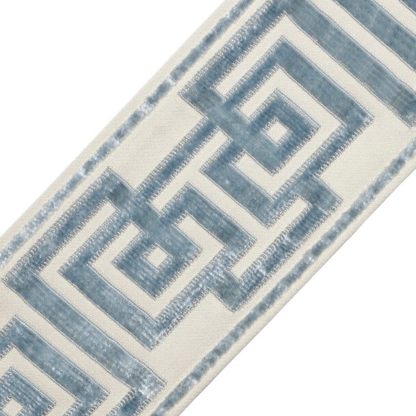 Rhodes Épinglé Velvet Border Trim by Samuel & Sons in Sky