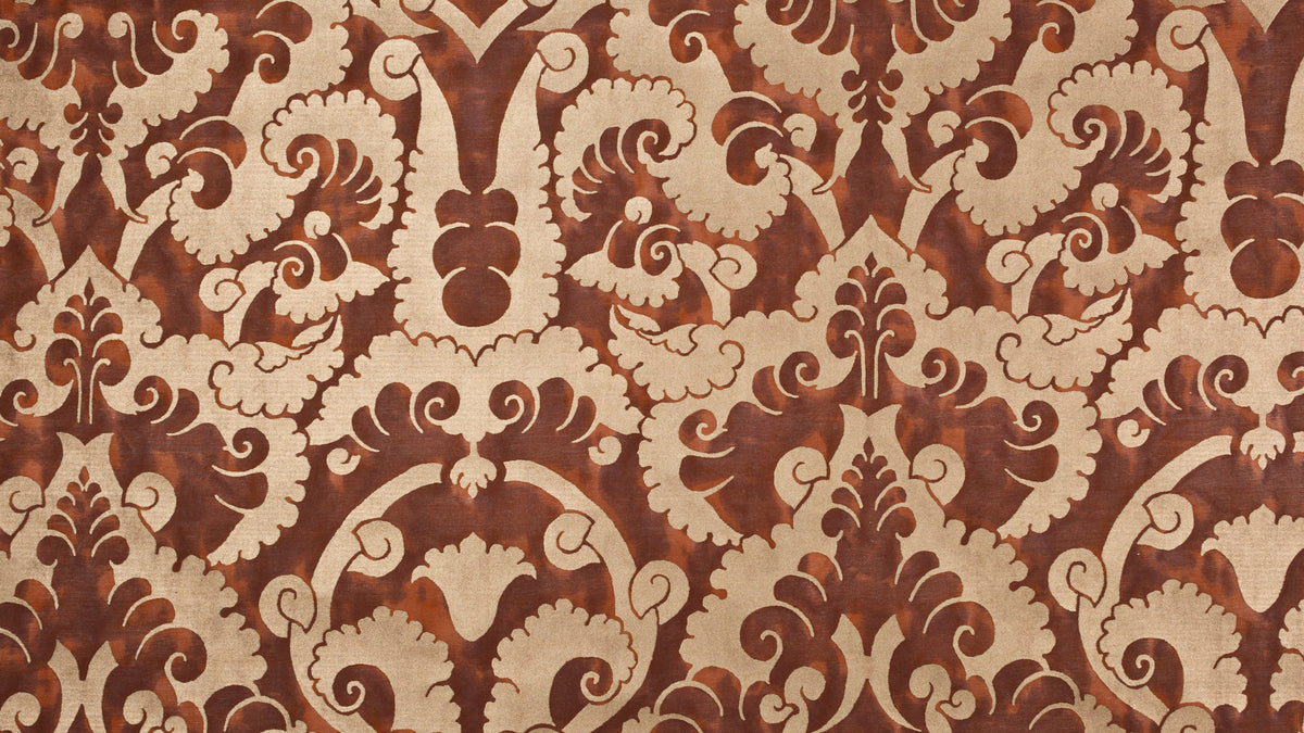 Laotze Oxblood spice & gold