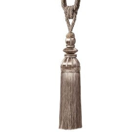 Margaux Tassel Tieback by Samuel & Sons in Feuille D'Argent