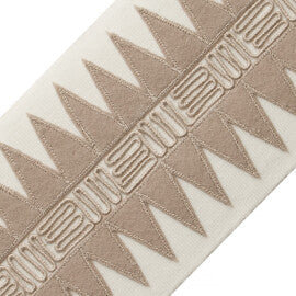 Corrales Appliqué Border Trim by Samuel & Sons in White Sands