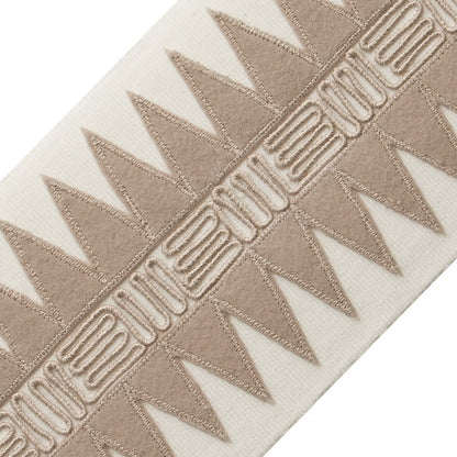 Corrales Appliqué Border Trim by Samuel & Sons in White Sands