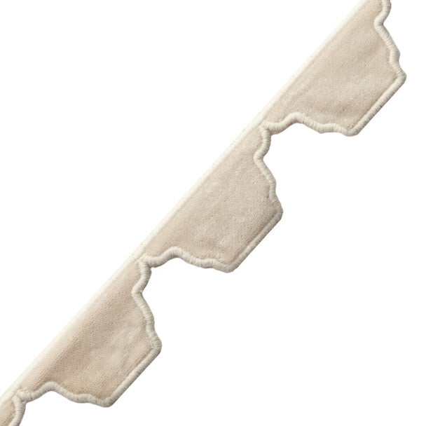 Dorset Velvet Scallop Trim by Samuel & Sons in Oyster