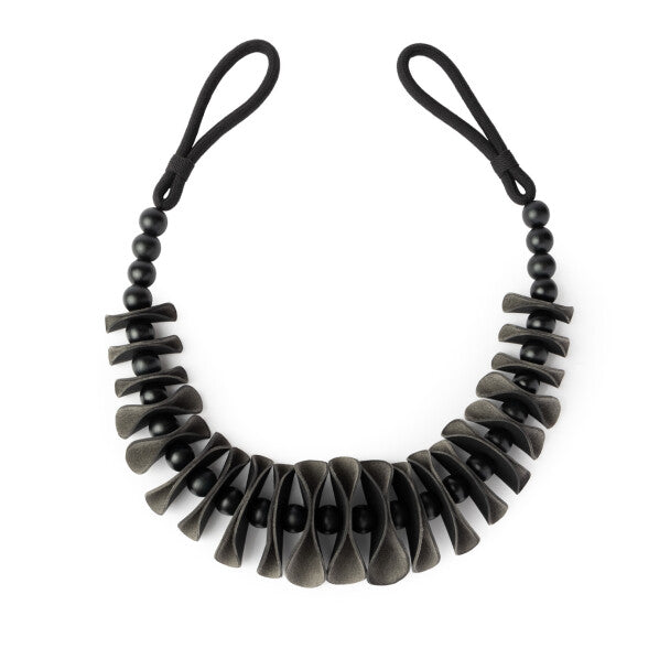 Backflip Holdback by Samuel & Sons in Ebony