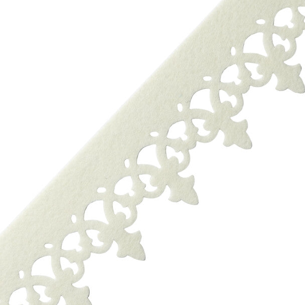 Finlay Scalloped Border Trim by Samuel & Sons in Ivory