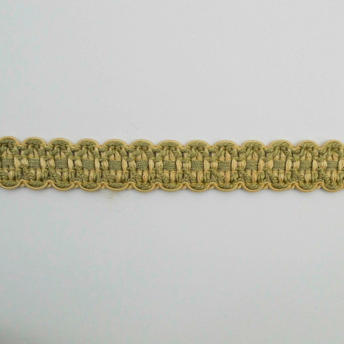 TRH21043 Trim