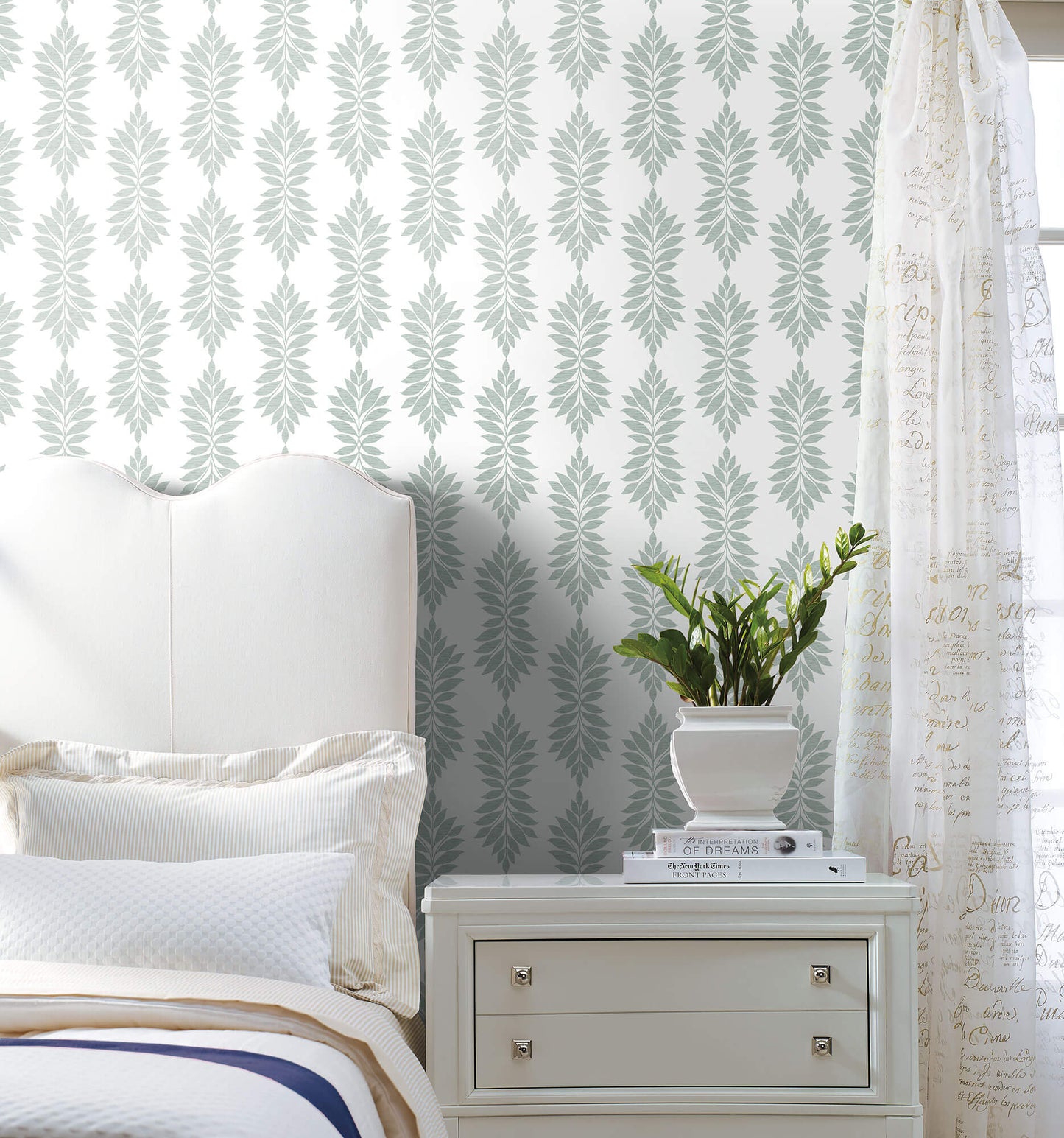 Broadsands Botanica Wallpaper