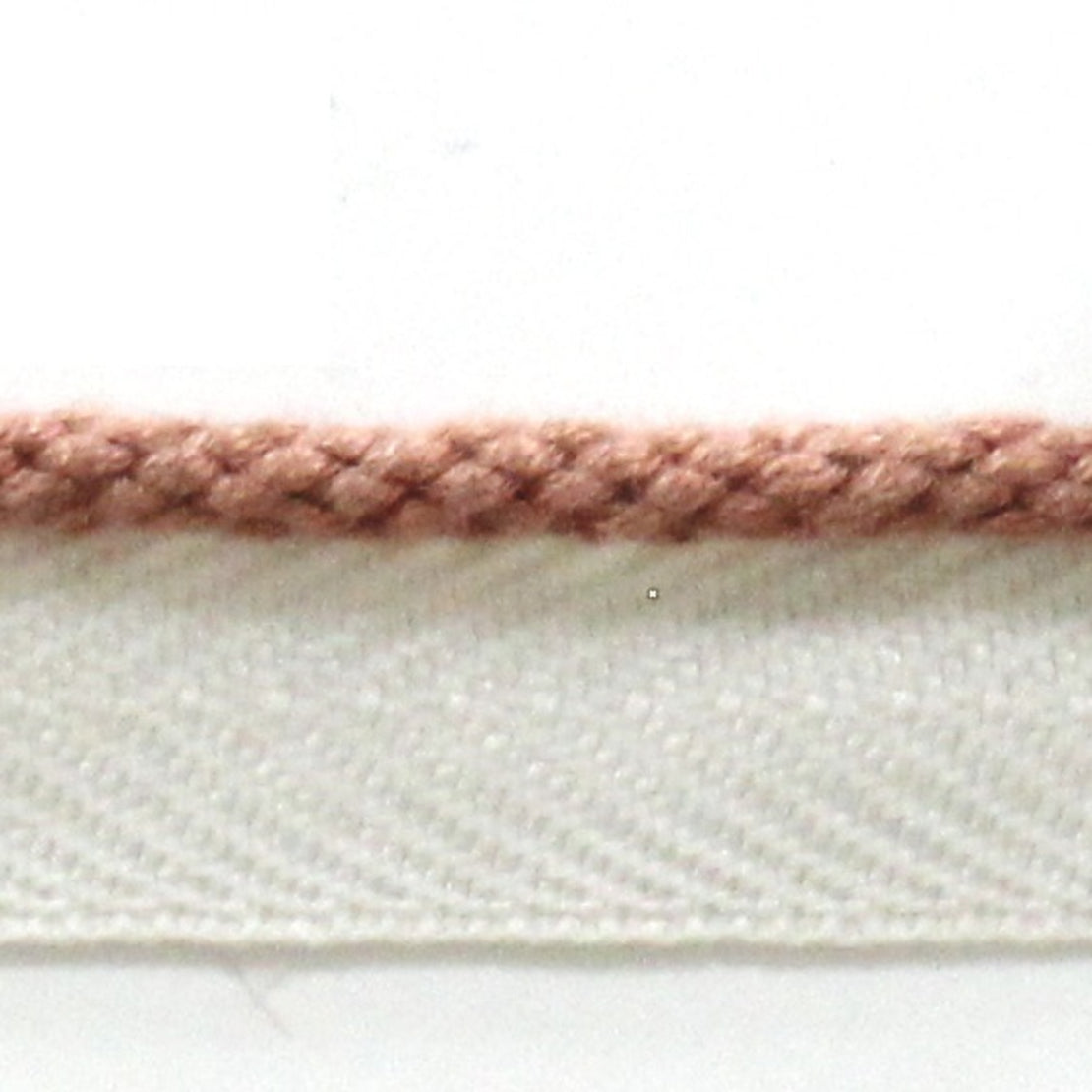 TRH21038 Trim