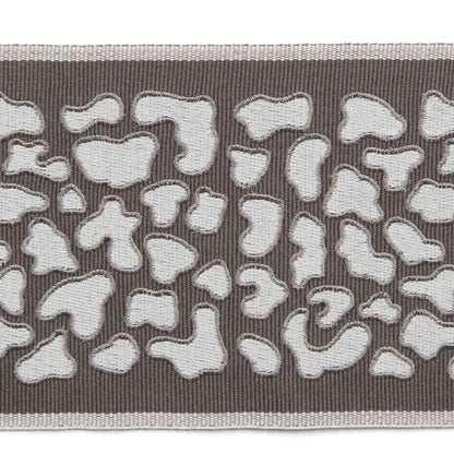 TRH21046 Trim