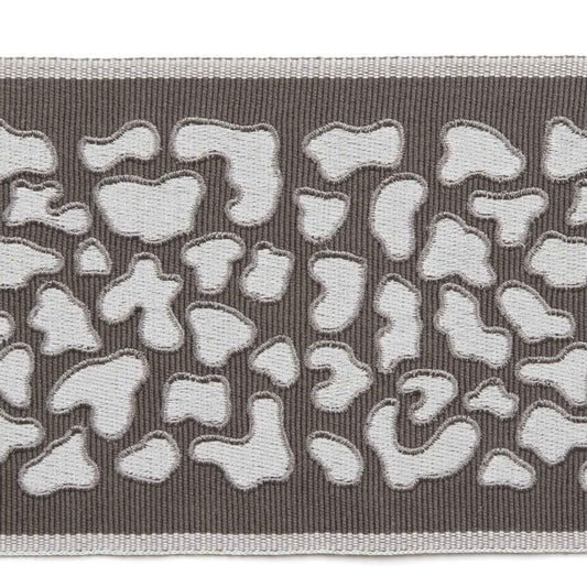TRH21046 Trim