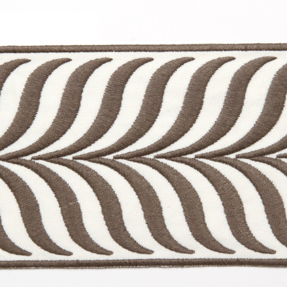 TRH21052 Trim
