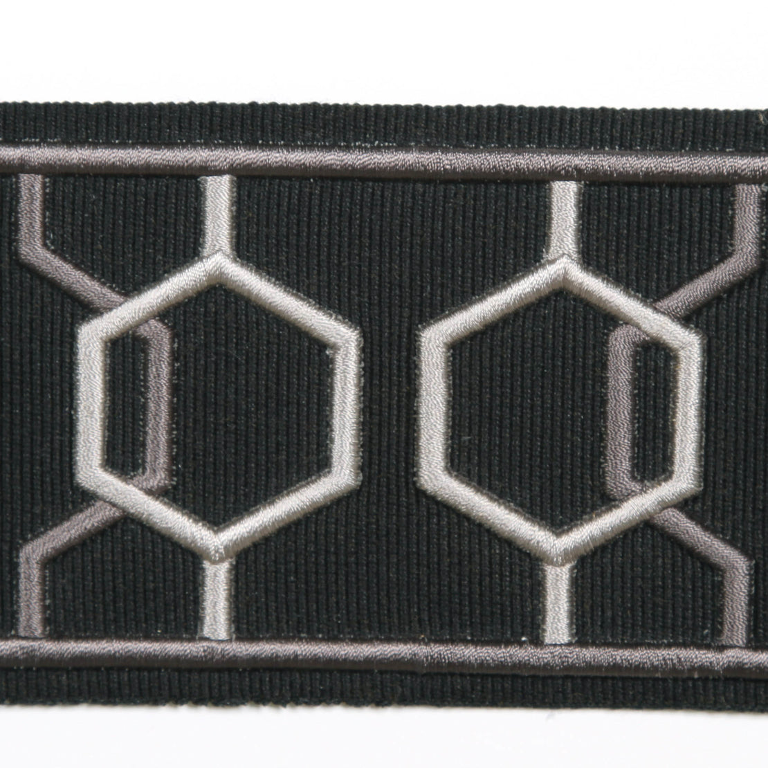 TRH21057 Trim